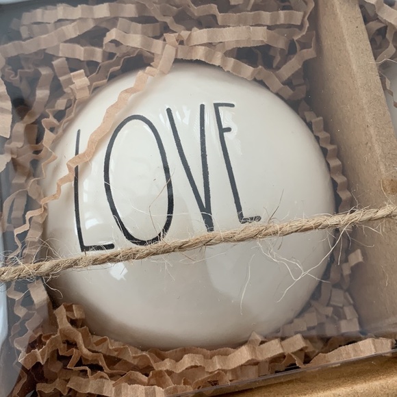 🎄🎄🎄Rae Dunn LOVE JOY WISH black/white ornaments NEW - Picture 5 of 5